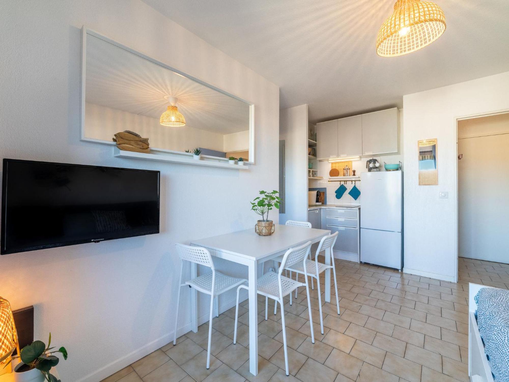 Apartment Saint James-12 Le Lavandou Extérieur photo
