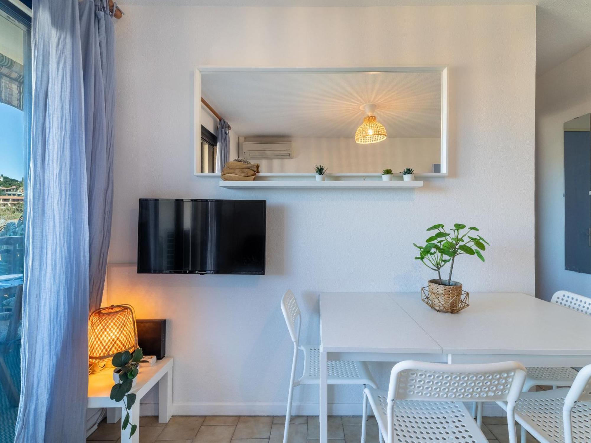 Apartment Saint James-12 Le Lavandou Extérieur photo